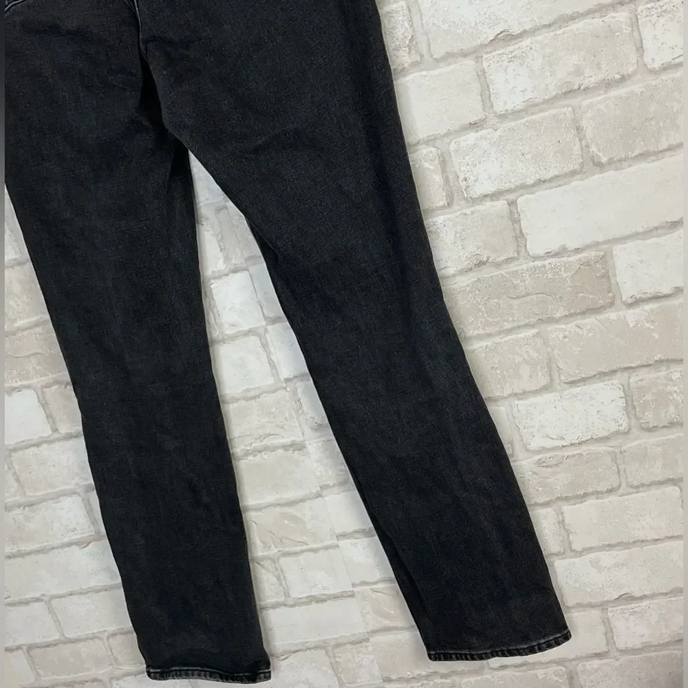Abercrombie & Fitch Curve Love The Slim Straight Ultra High Rise Jeans Size 4